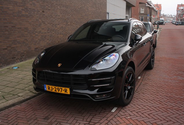 Porsche 95B Macan Turbo