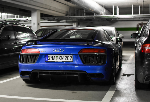 Audi R8 V10 Plus 2015