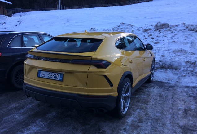 Lamborghini Urus