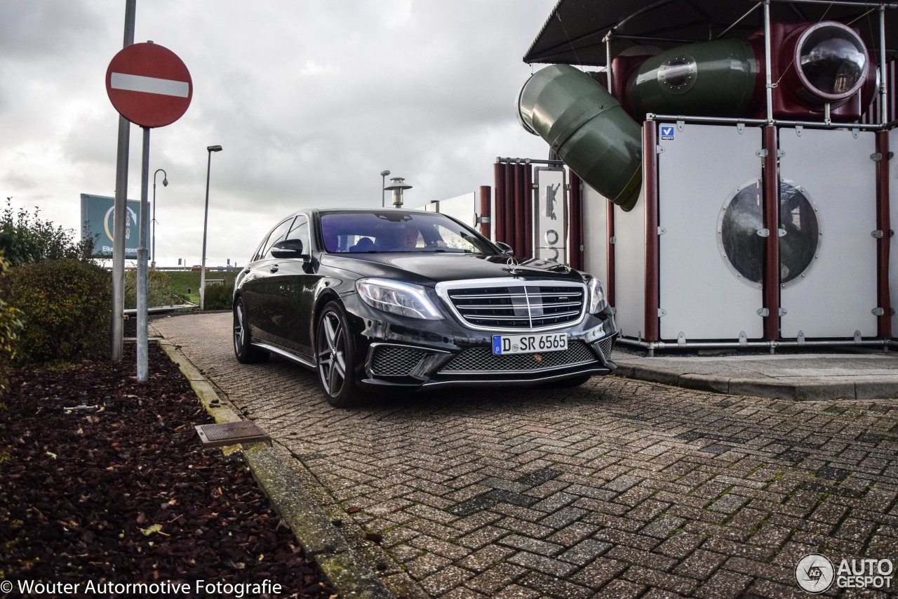 Mercedes-Benz S 65 AMG V222