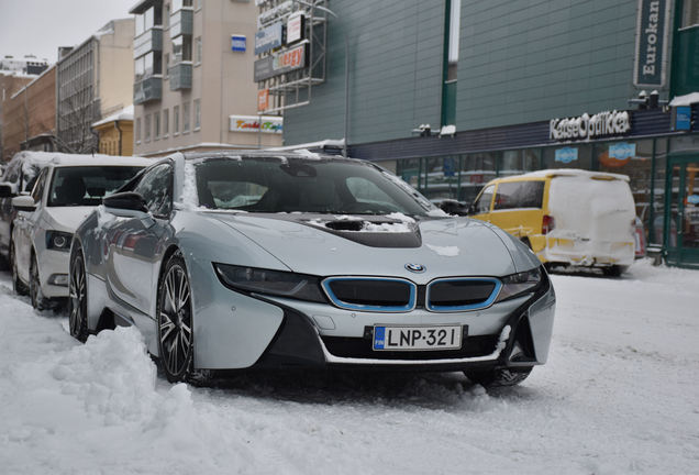 BMW i8