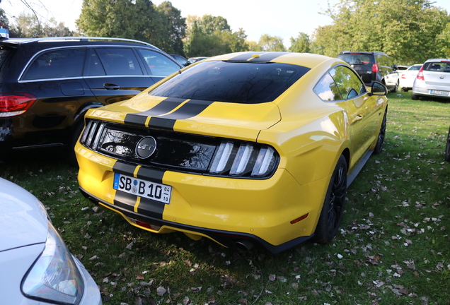 Ford Mustang GT 2015