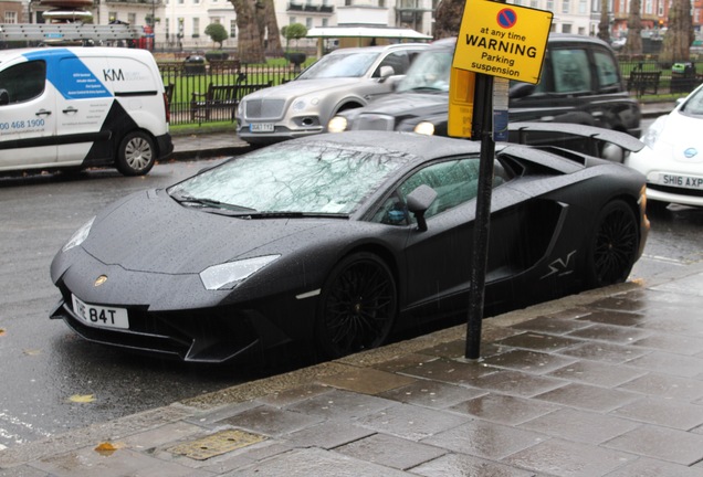 Lamborghini Aventador LP750-4 SuperVeloce Roadster