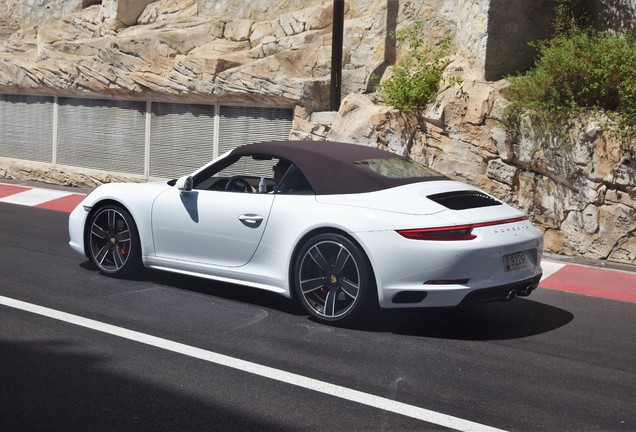 Porsche 991 Carrera 4S Cabriolet MkII