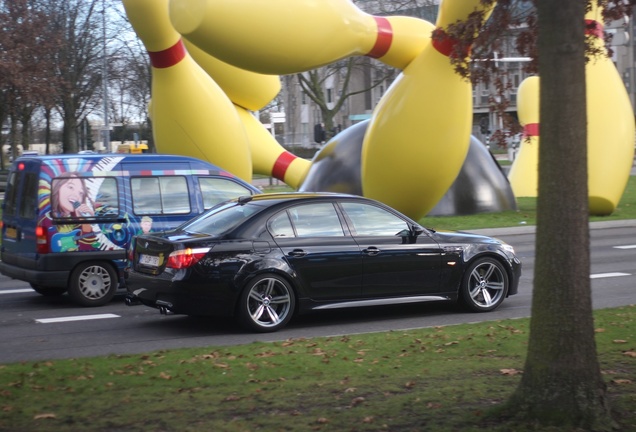 BMW M5 E60 2005