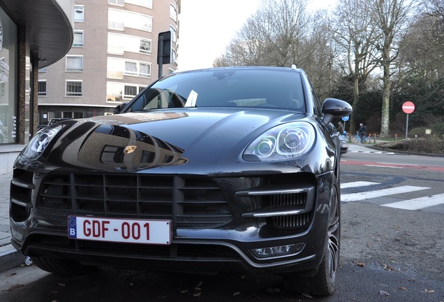 Porsche 95B Macan Turbo