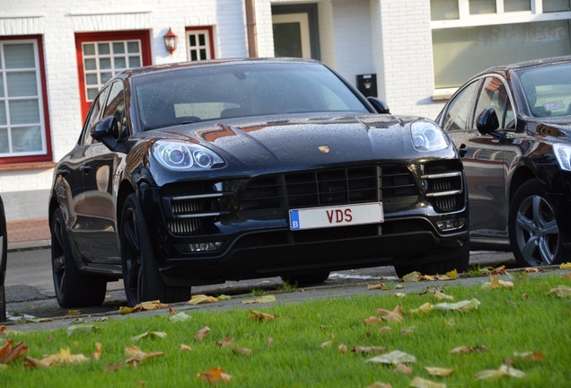 Porsche 95B Macan Turbo