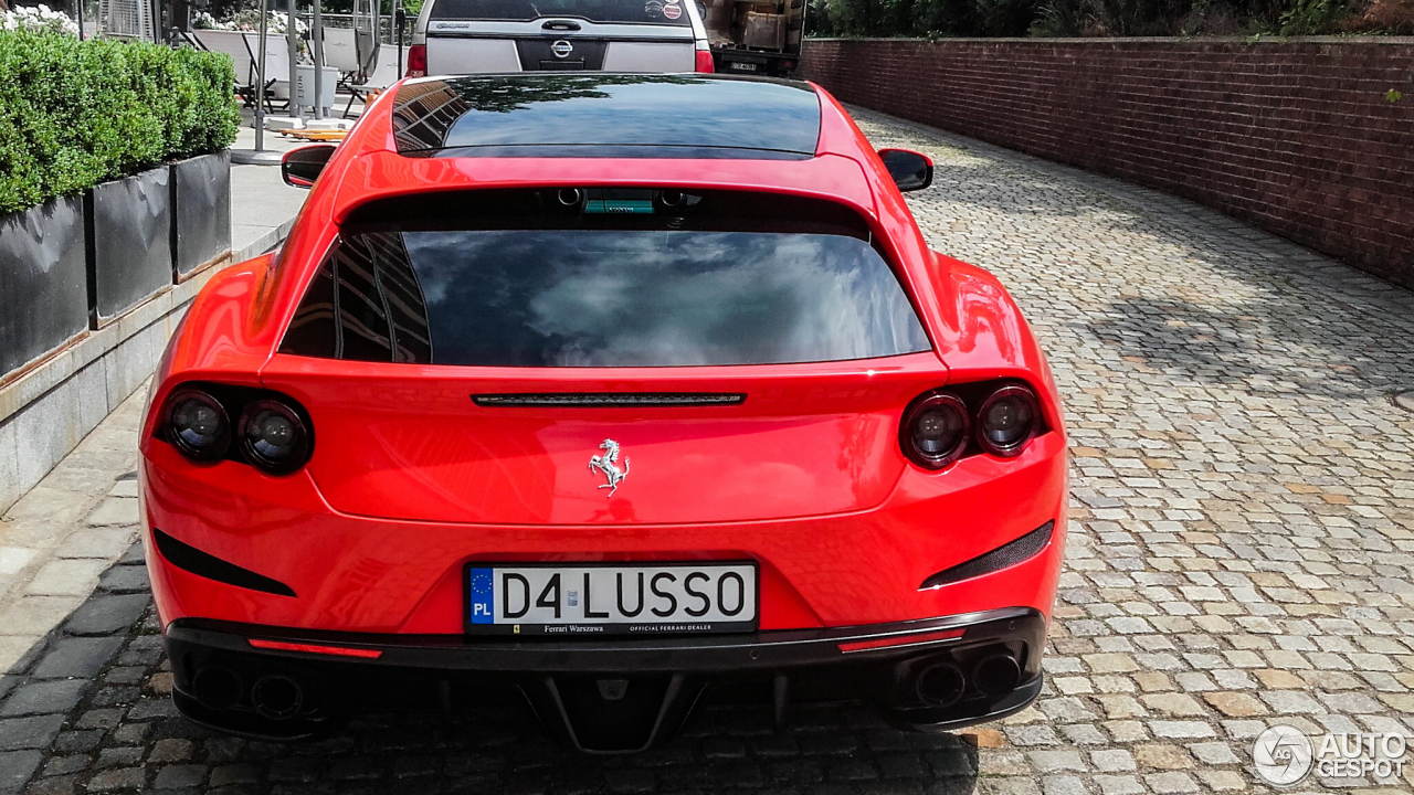 Ferrari GTC4Lusso