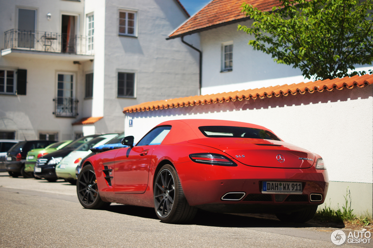 Mercedes-Benz SLS AMG GT Roadster