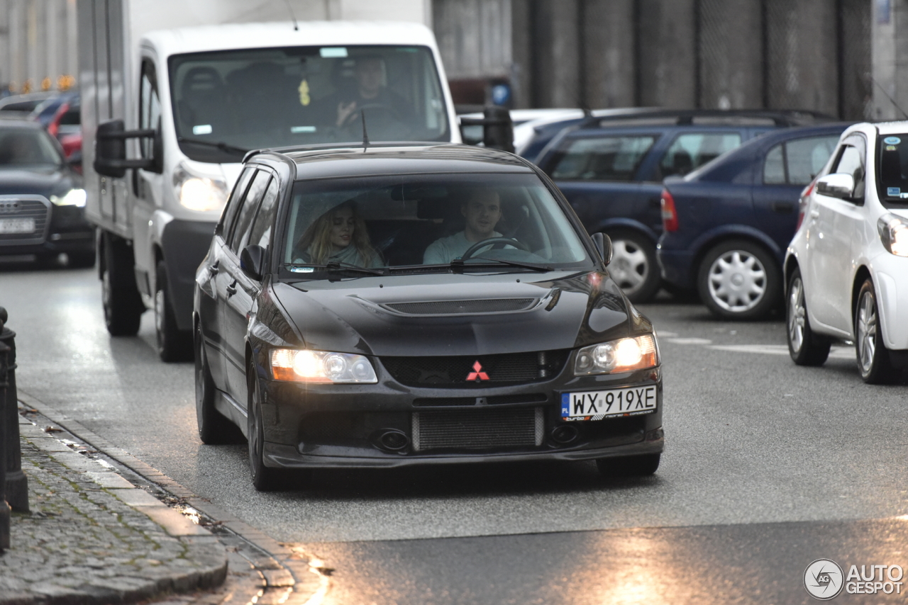 Mitsubishi Lancer Evolution IX Wagon MR