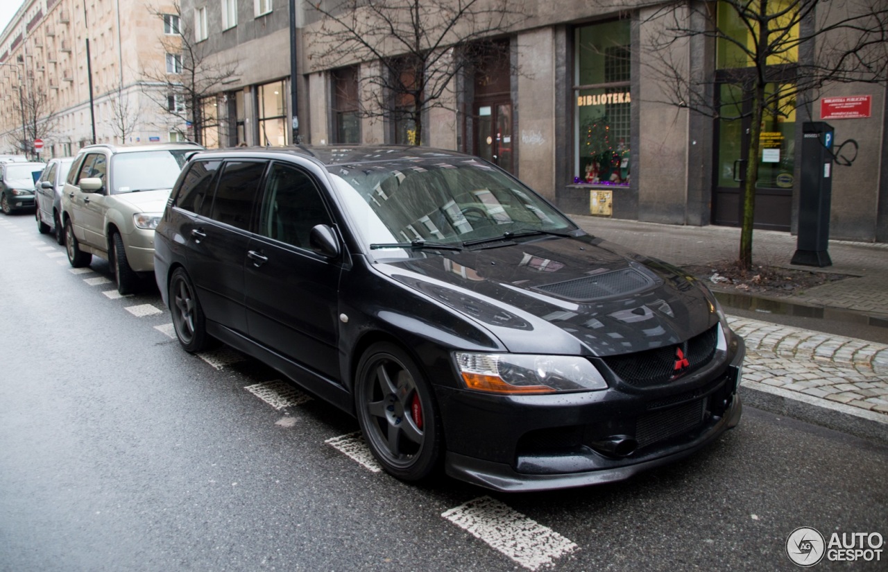 Mitsubishi Lancer Evolution IX Wagon MR