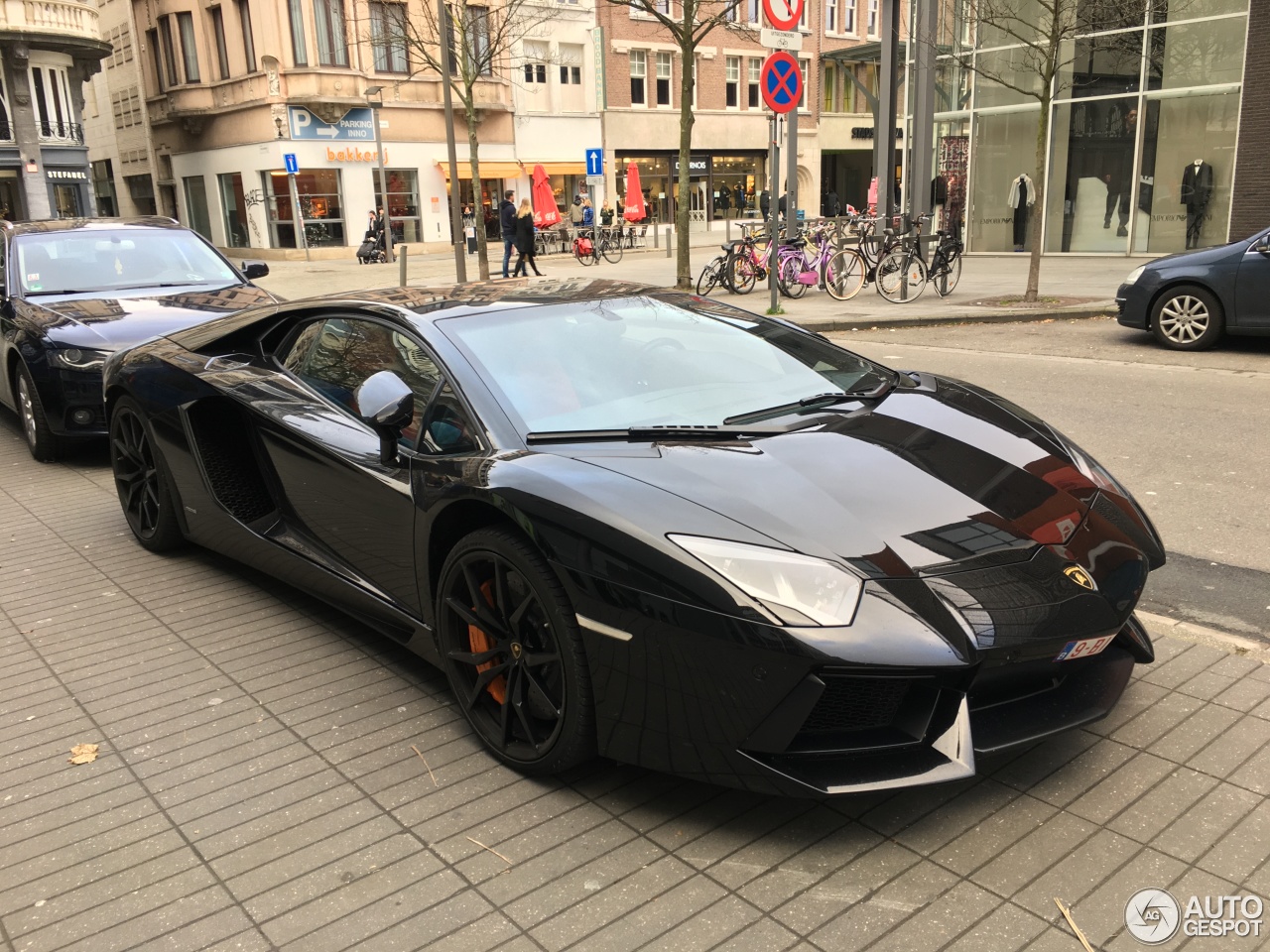 Lamborghini Aventador LP700-4