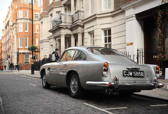 Aston Martin DB5