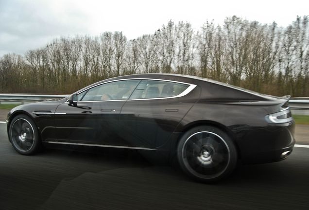 Aston Martin Rapide S