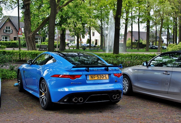 Jaguar F-TYPE SVR Coupé