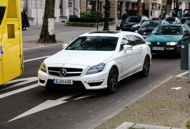 Mercedes-Benz CLS 63 AMG X218 Shooting Brake