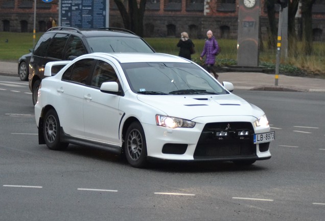 Mitsubishi Lancer Evolution X