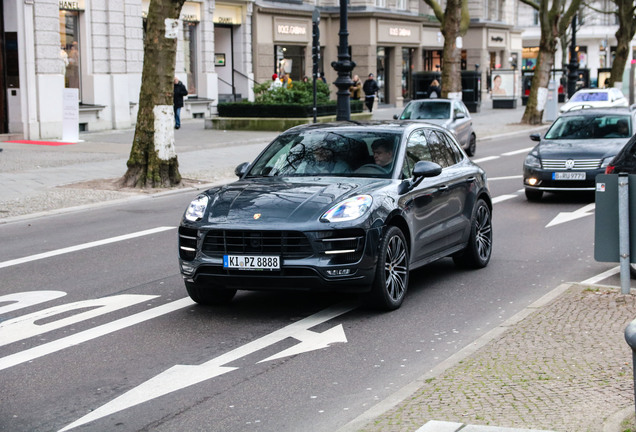 Porsche 95B Macan Turbo