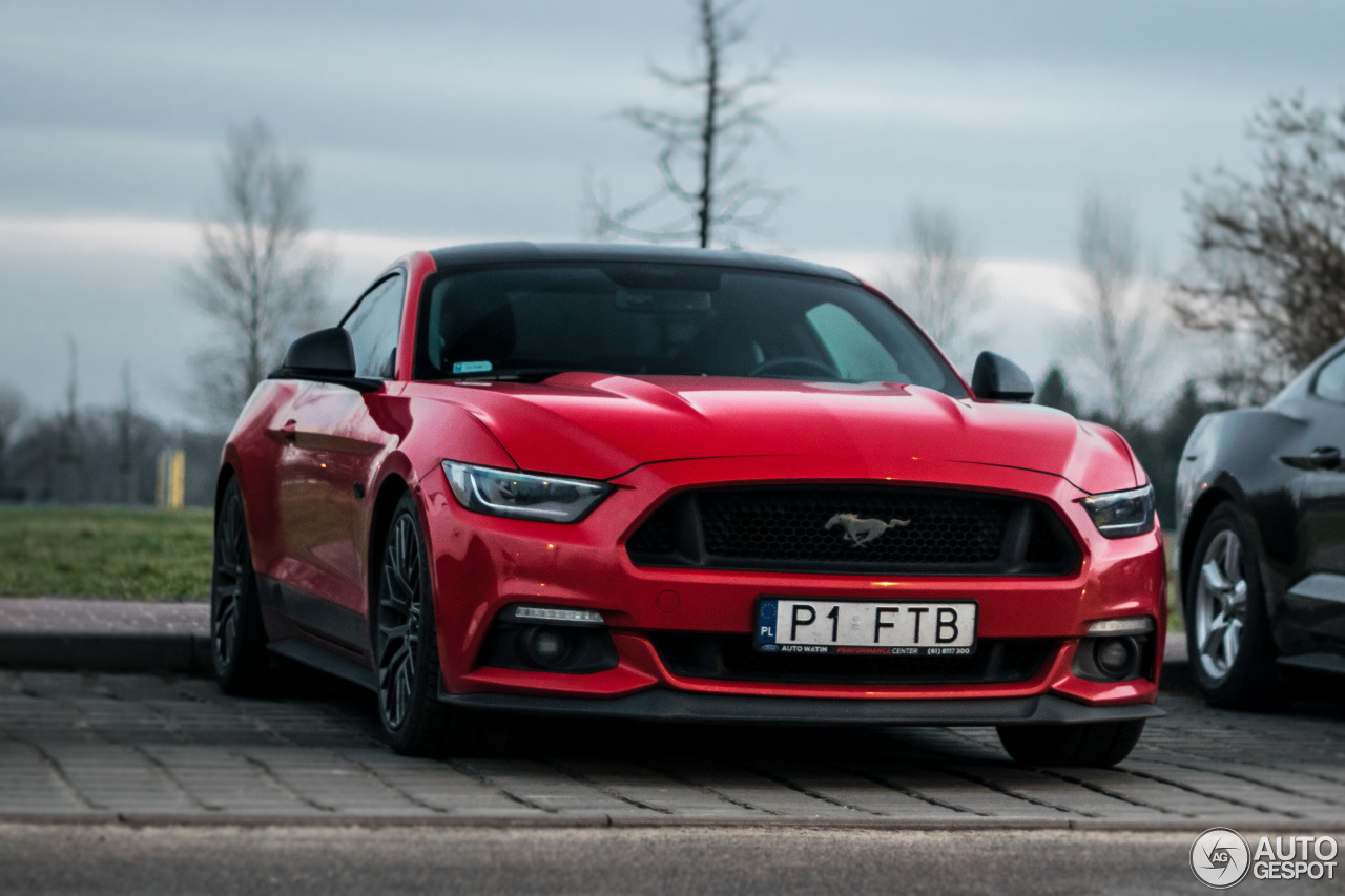 Ford Mustang GT 2015