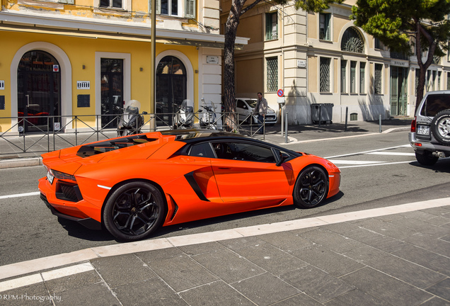 Lamborghini Aventador LP700-4