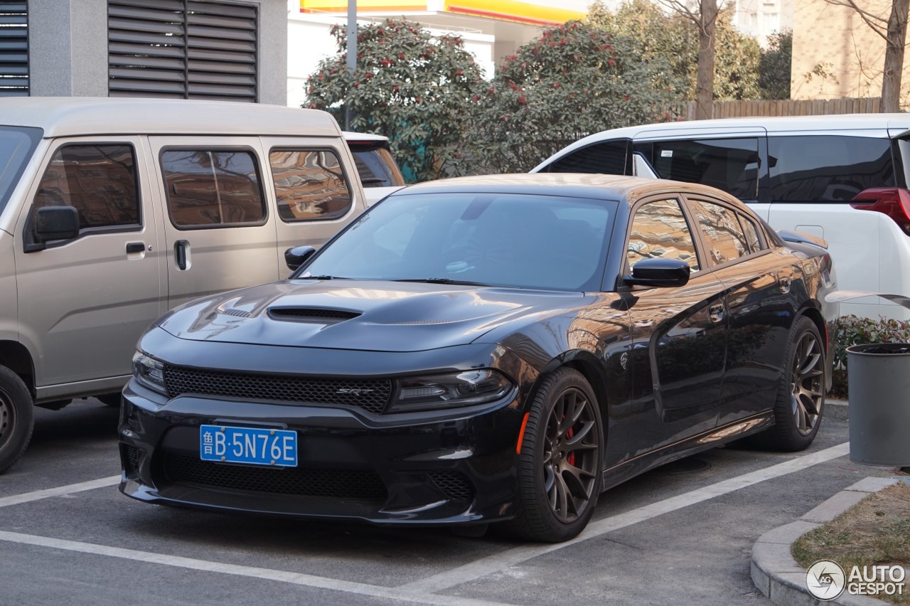 Dodge Charger SRT Hellcat