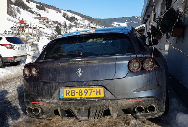 Ferrari GTC4Lusso