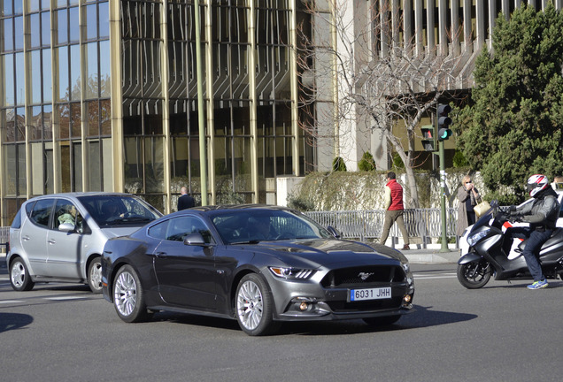 Ford Mustang GT 2015