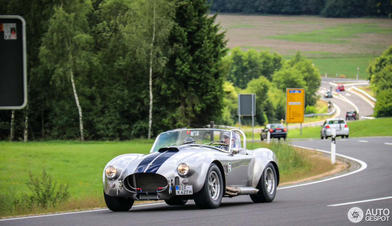 AC Cobra 427