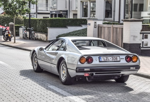 Ferrari 308 GTB Vetroresina