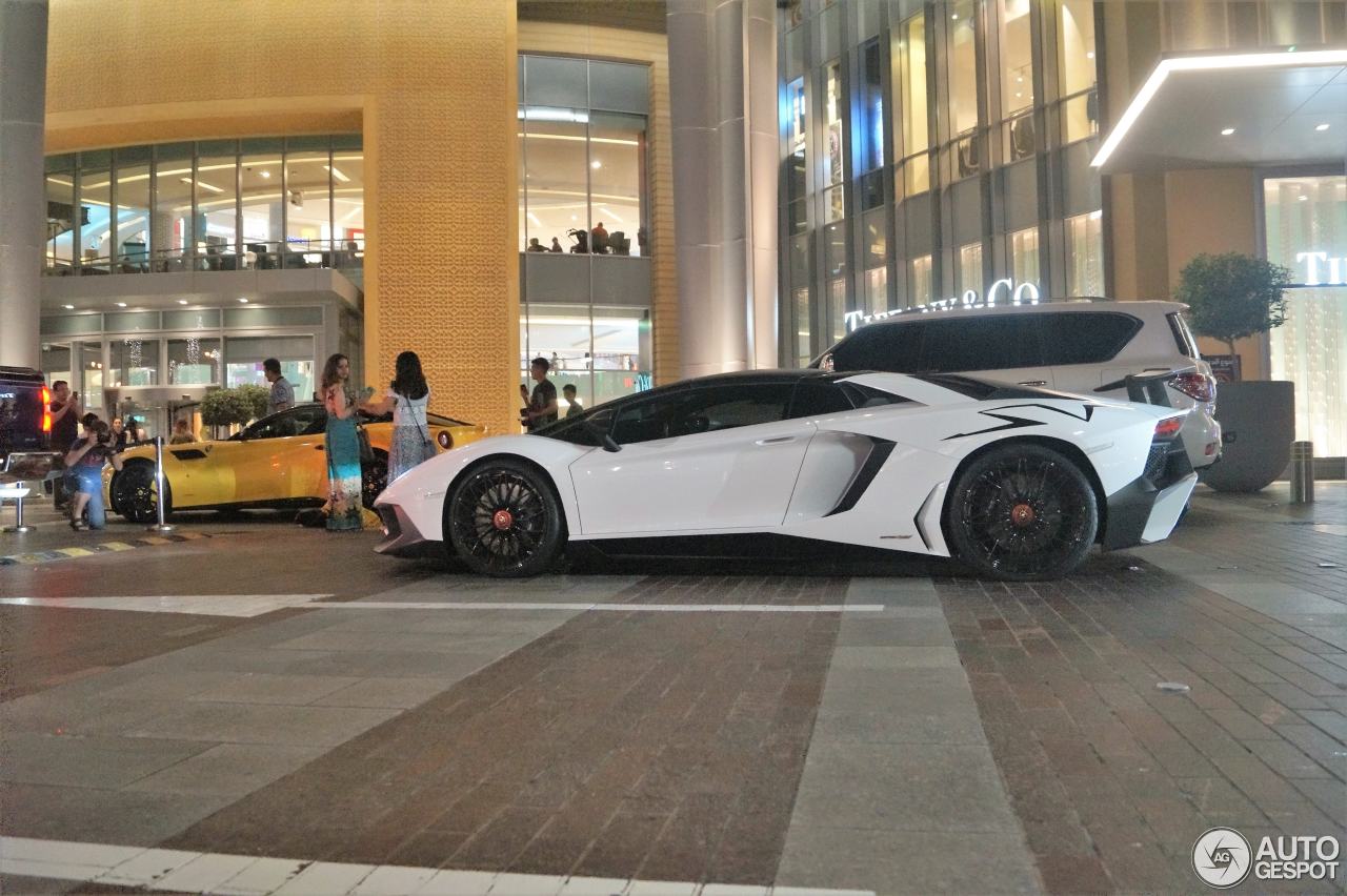 Lamborghini Aventador LP750-4 SuperVeloce Roadster