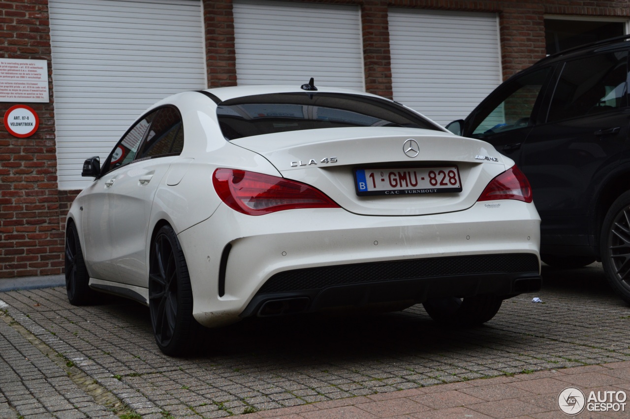 Mercedes-Benz CLA 45 AMG C117