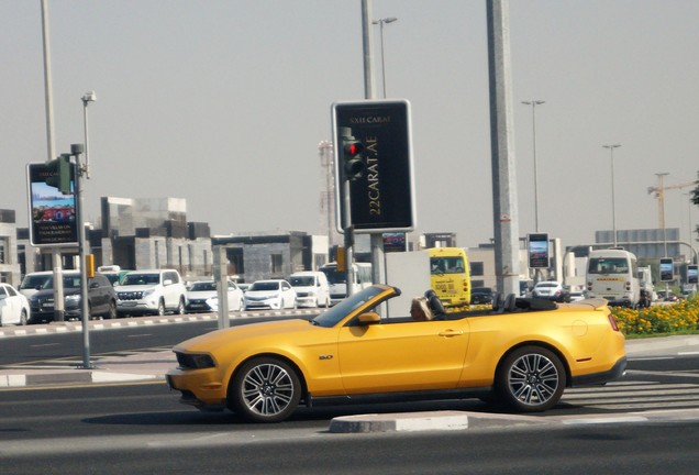 Ford Mustang GT Convertible 2011