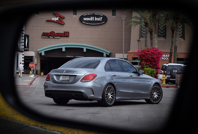 Mercedes-AMG C 63 S W205