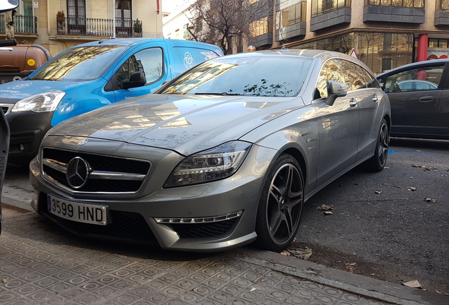 Mercedes-Benz CLS 63 AMG X218 Shooting Brake