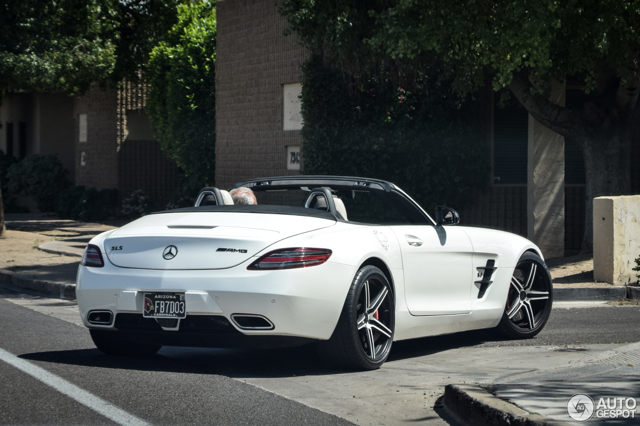 Mercedes-Benz SLS AMG Roadster