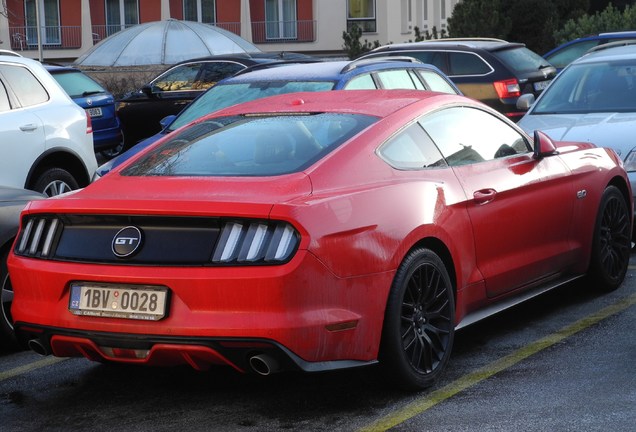 Ford Mustang GT 2015