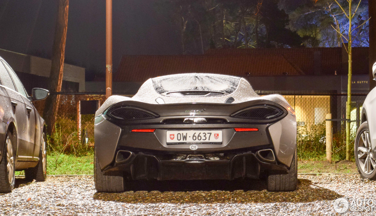 McLaren 570GT