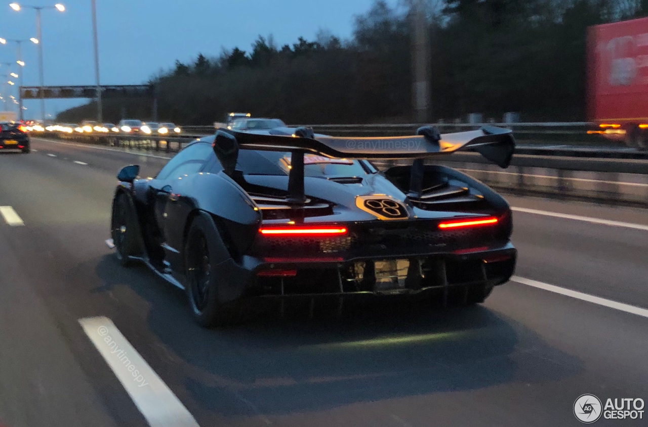 McLaren Senna