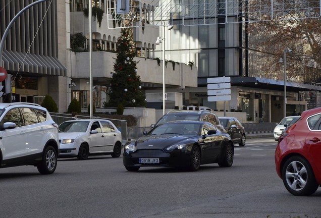 Aston Martin V8 Vantage