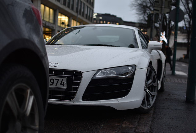 Audi R8 V10