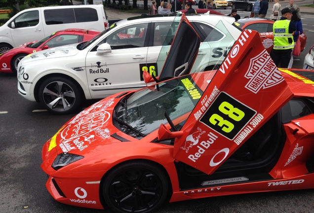 Lamborghini Aventador LP700-4