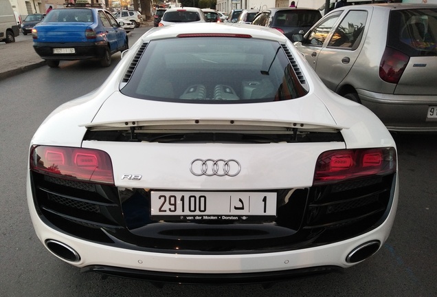 Audi R8 V10