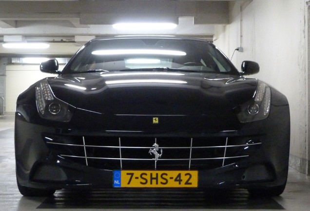 Ferrari FF