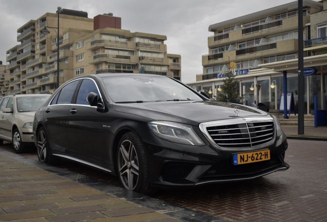 Mercedes-Benz S 63 AMG V222