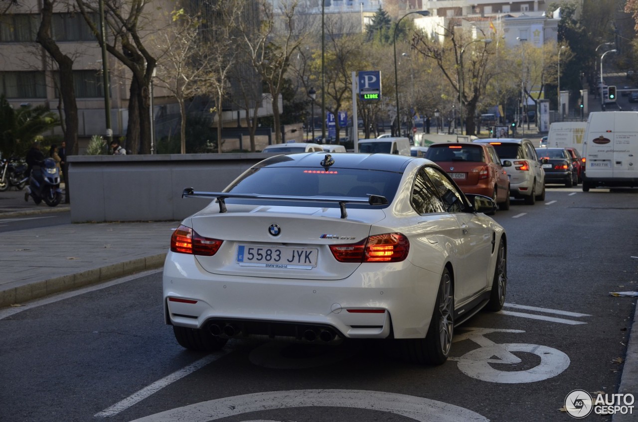 BMW M4 F82 CS