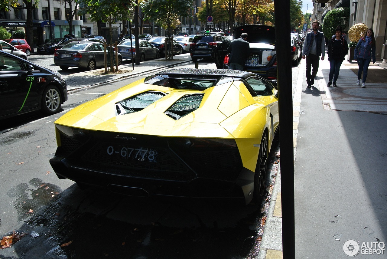 Lamborghini Aventador LP720-4 Roadster 50° Anniversario