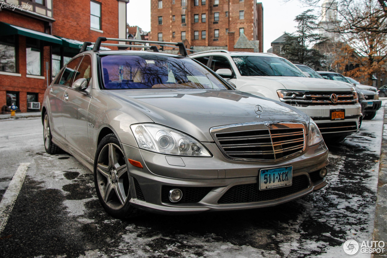 Mercedes-Benz S 63 AMG W221