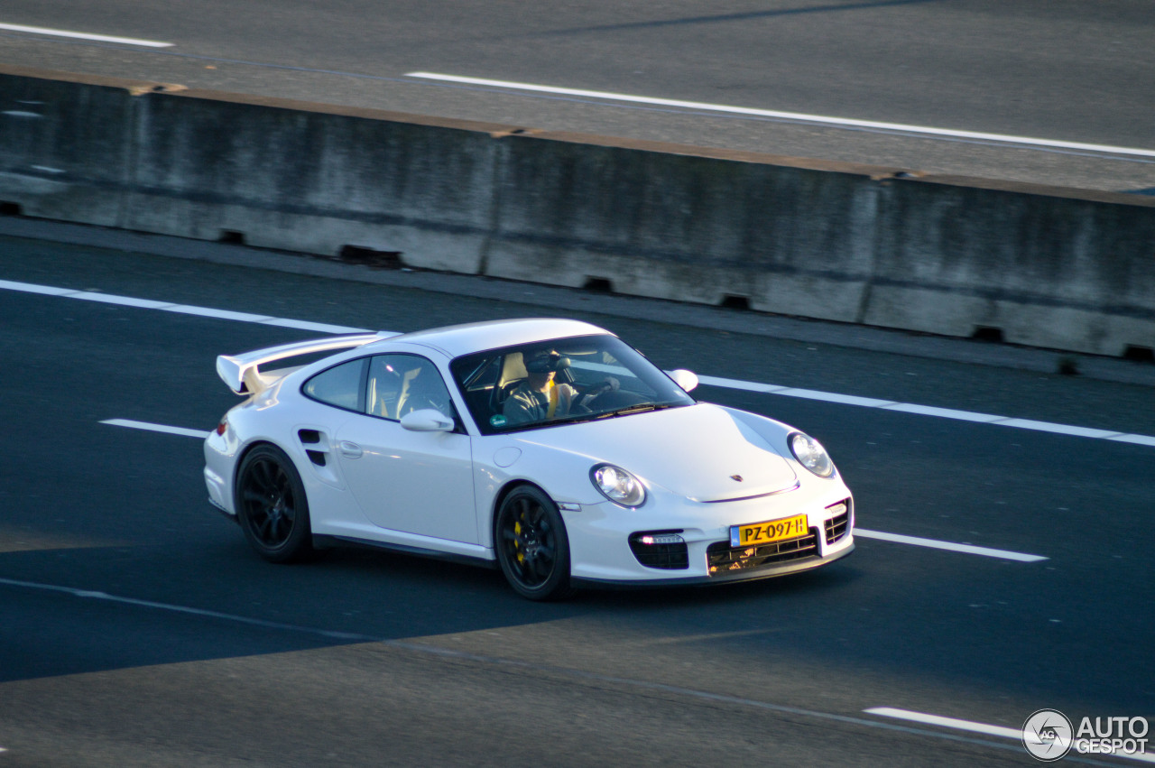 Porsche 997 GT2