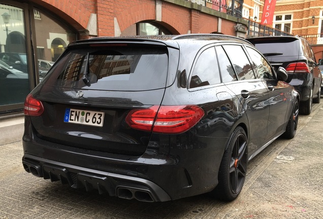 Mercedes-AMG Brabus C B40-600 S205