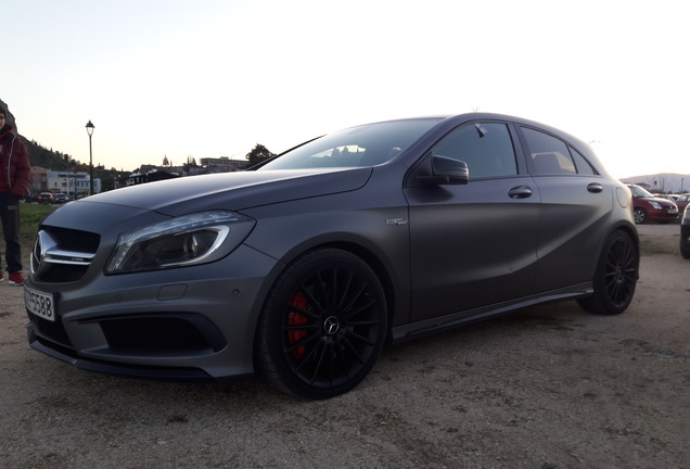 Mercedes-Benz A 45 AMG